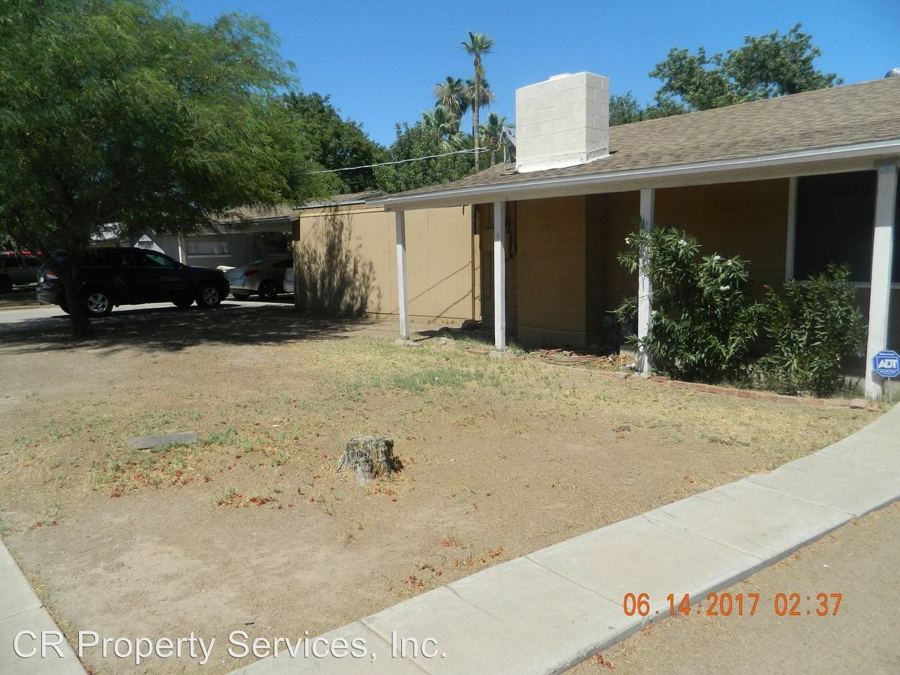 6551 N 62nd Ave - Photo 3 of 32