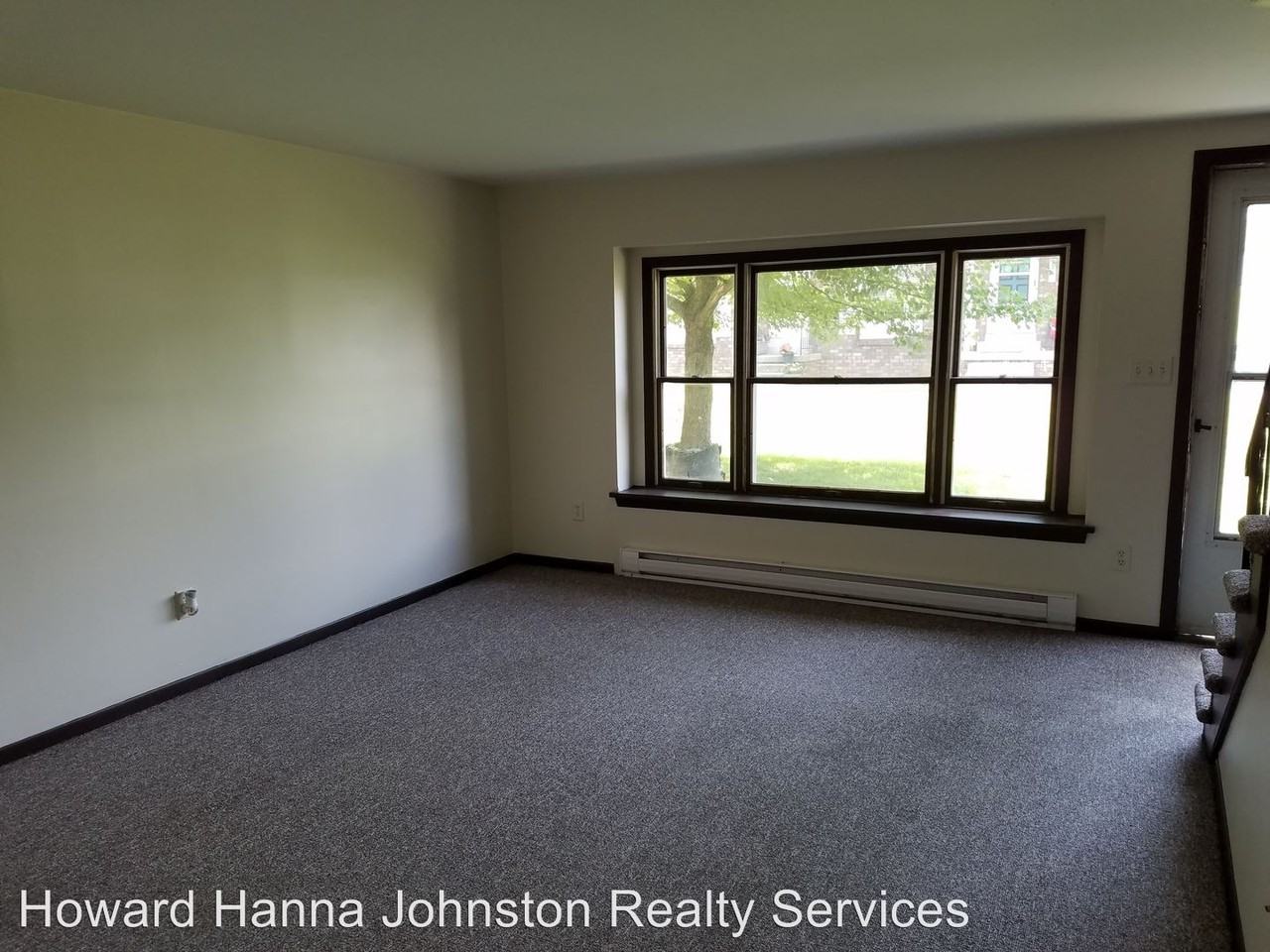 451-457 Cedarcrest Dr - Photo 3 of 8