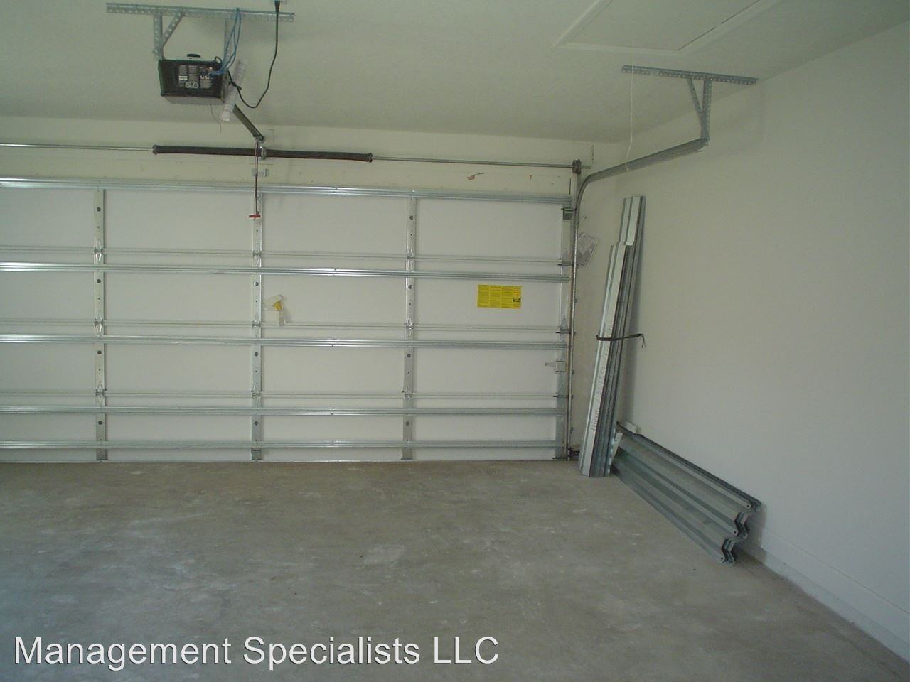 10775 SW West Park Ave - Photo 2 of 23