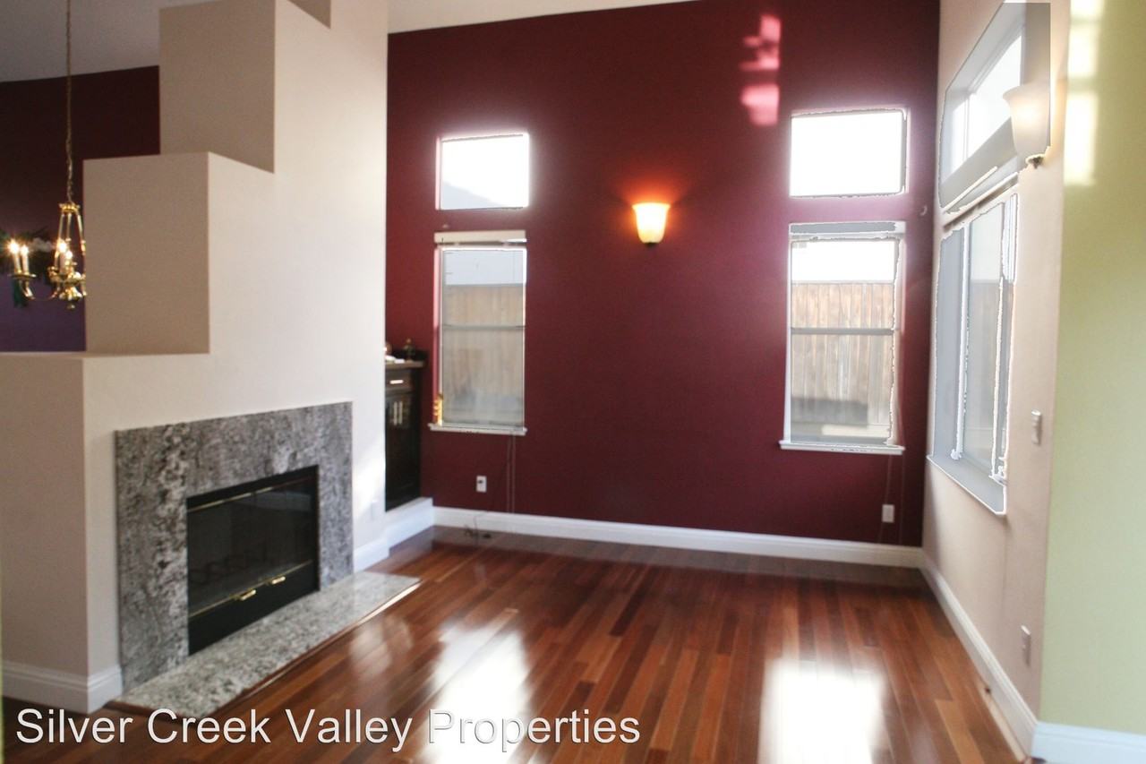 3250 Capriana Cir - Photo 3 of 11