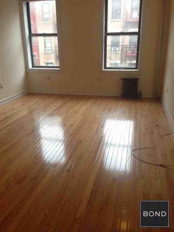 9th Ave & W 56th St #6