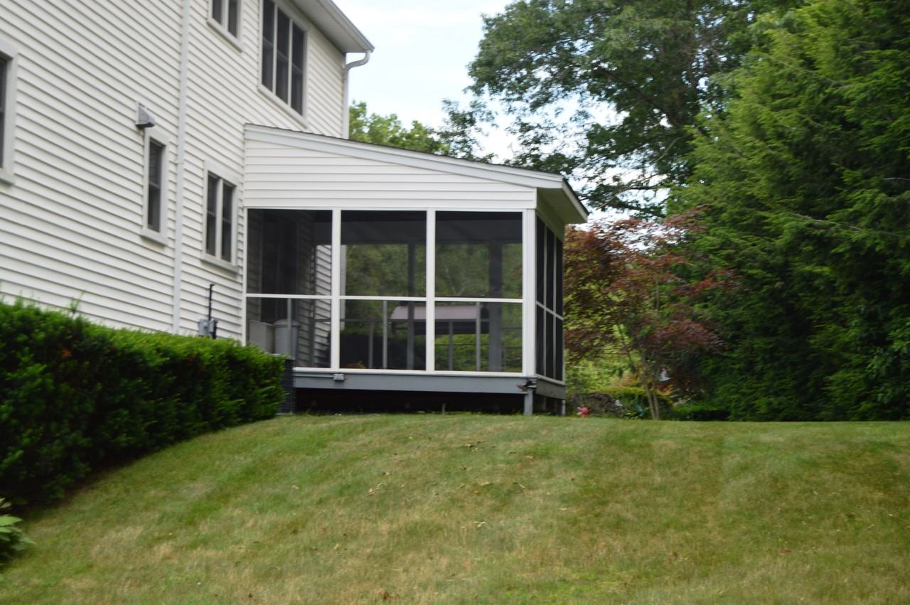 28 Krakow St - Photo 3 of 10