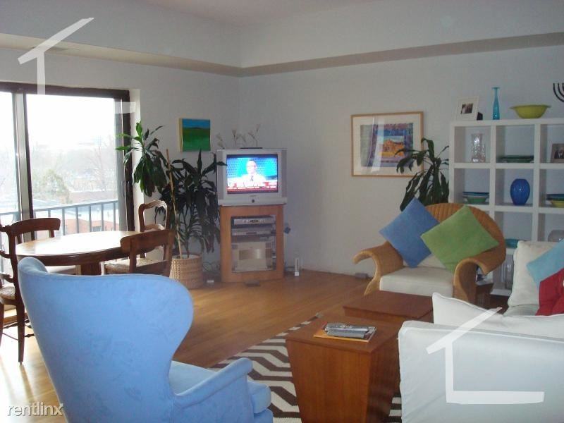 1244 Beacon St - Photo 3 of 10