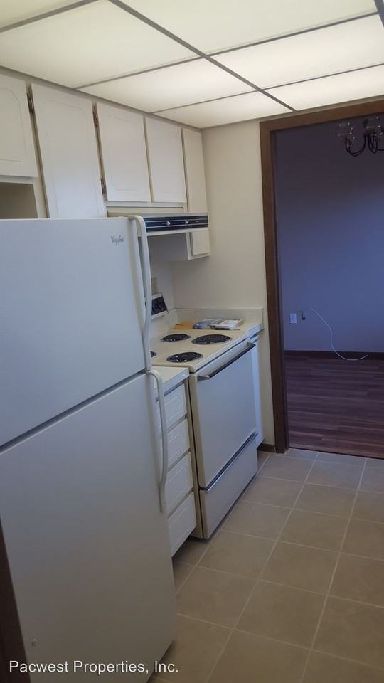 13608 N 98th Ave G - Photo 3 of 33