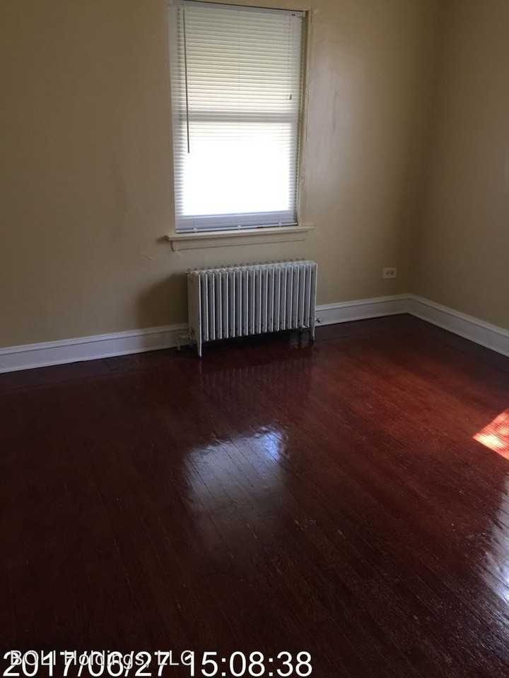 169 W 142nd St - Photo 3 of 9