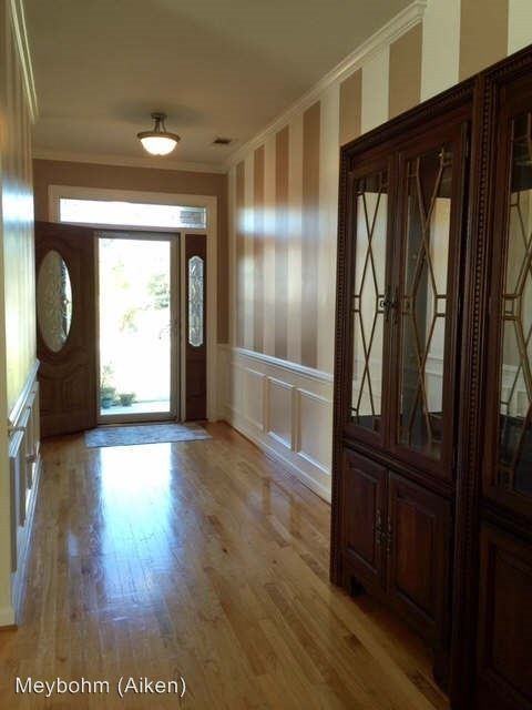 78 Highgrove Ct - Photo 2 of 13