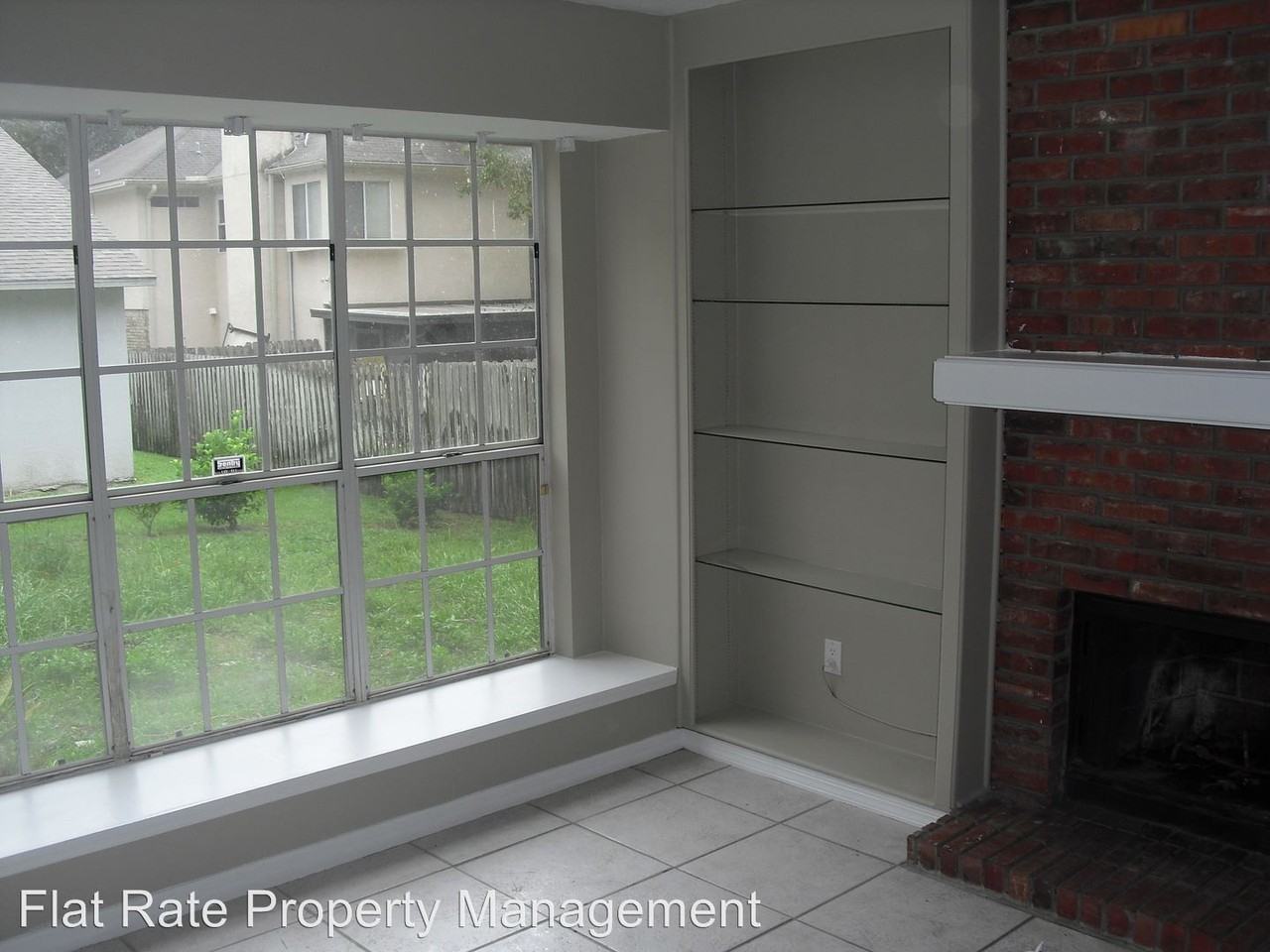 1509 Red Oak Ct - Photo 3 of 15