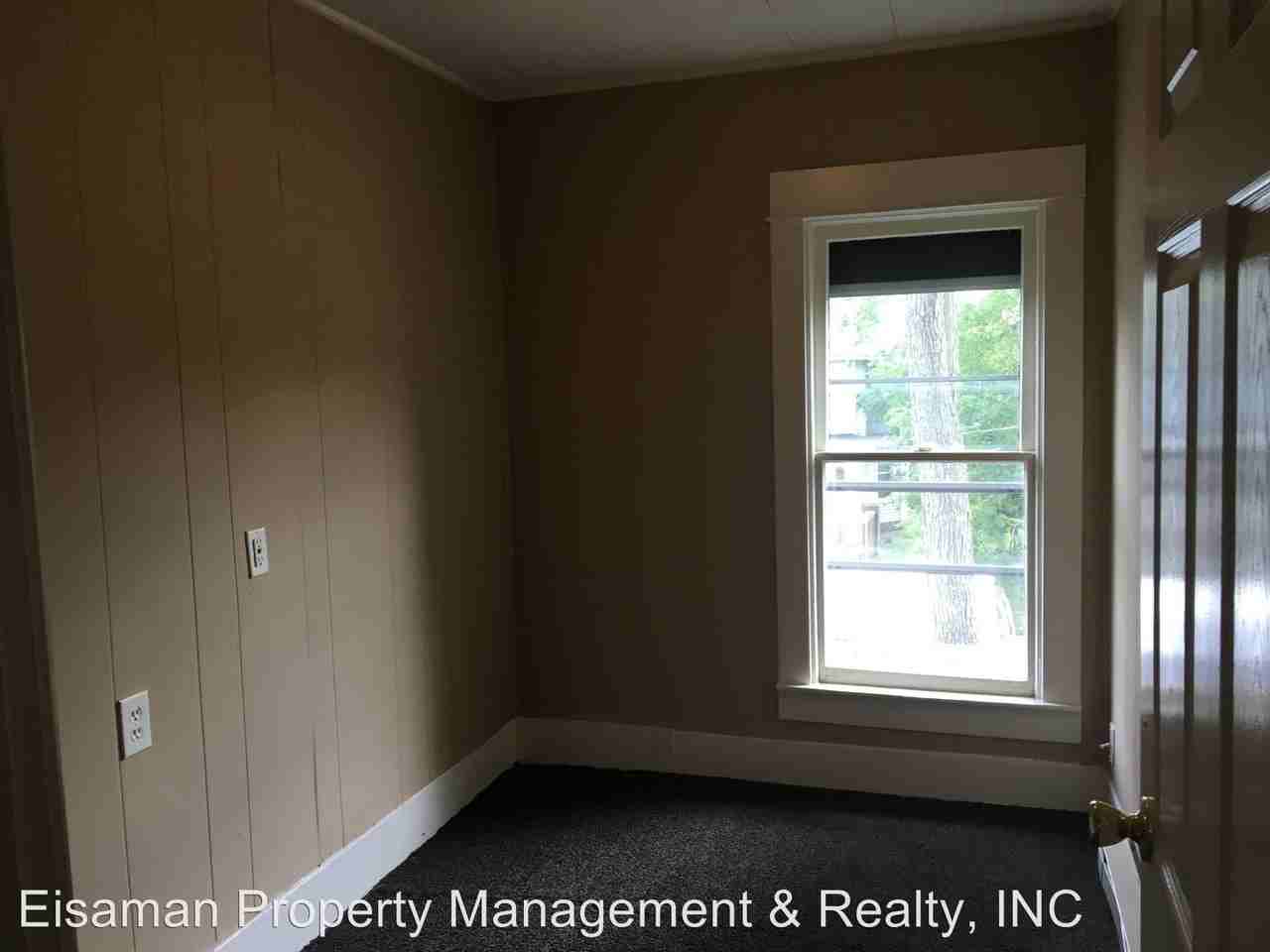 1004 Lincoln Ave - Photo 2 of 20