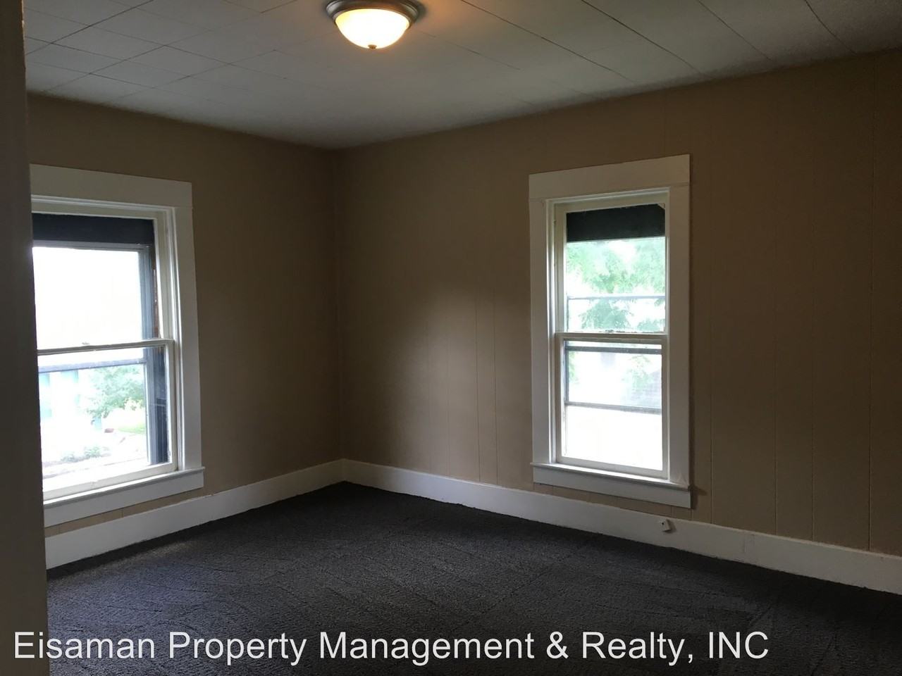 1004 Lincoln Ave - Photo 3 of 20