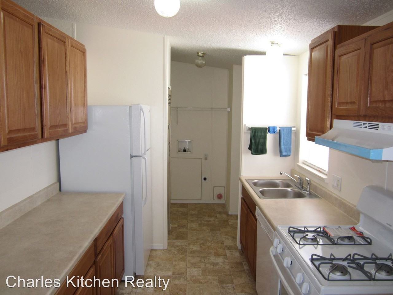 28 Gypsum Dr - Photo 2 of 15