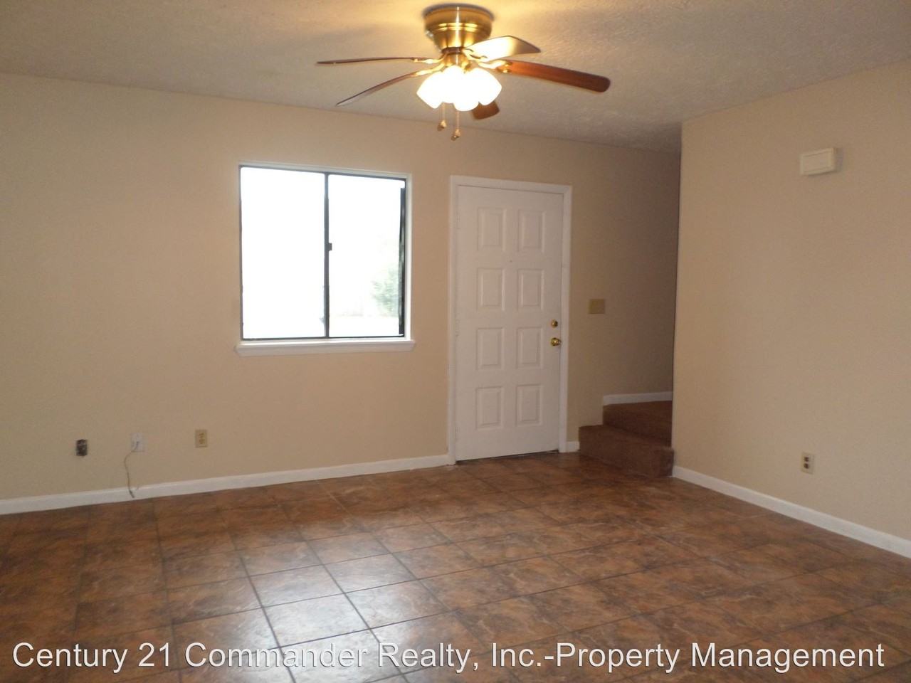 3924 Venetian Cir - Photo 2 of 7