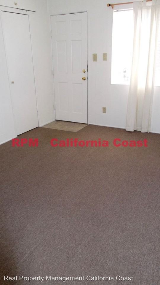 209 Richmond Street - Photo 3 of 5