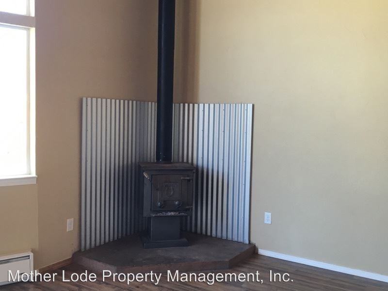 20620 Caylor Dr - Photo 3 of 11