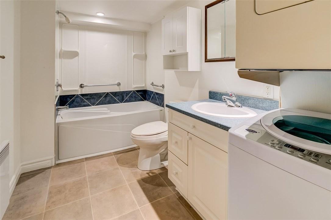 659 Theriault St - Photo 2 of 4