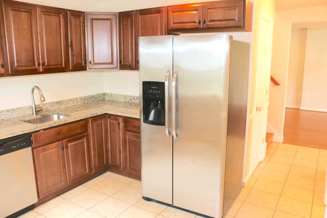 5317 Macwood Dr - Photo 3 of 26