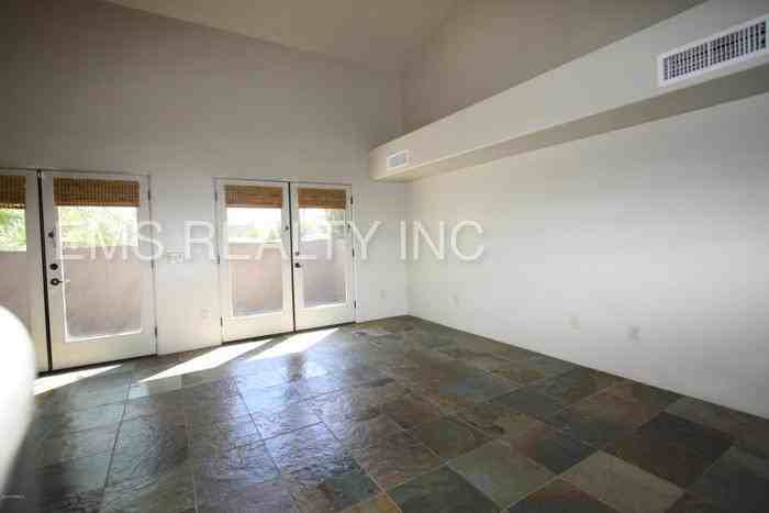 3143 N Olsen Ave - Photo 3 of 18