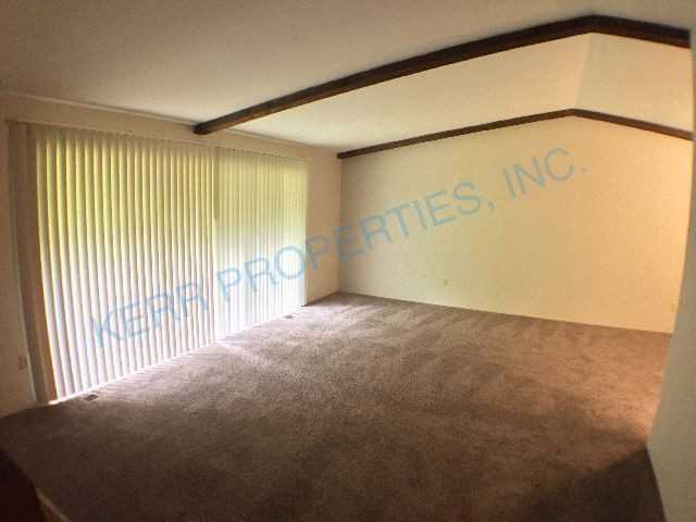 9101 SE Wooded Hills Ct - Photo 2 of 28