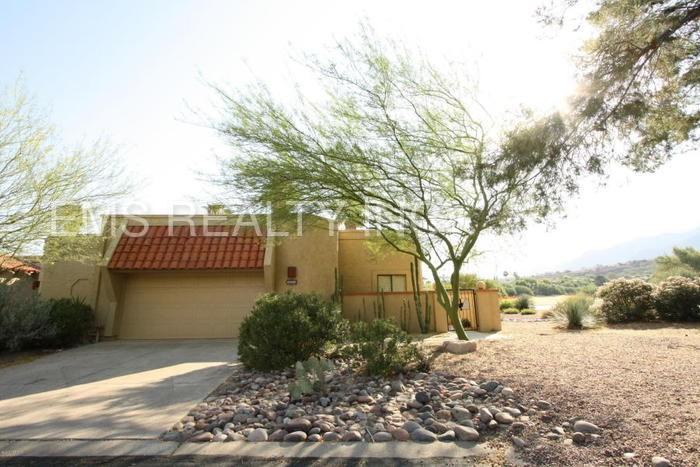 10050 N Plaza De Corrida - Photo 2 of 26