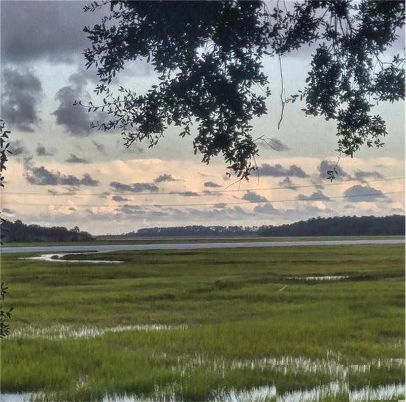 137 Brown Pelican Dr - Photo 3 of 17