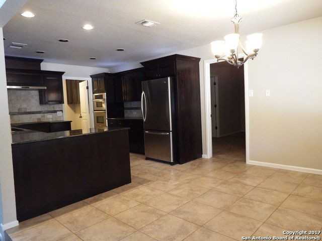 16115 Wolf Creek Street - Photo 3 of 10