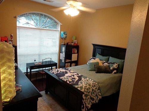 1407 Buchans Dr - Photo 2 of 7