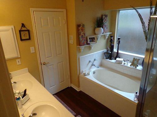 1407 Buchans Dr - Photo 3 of 7