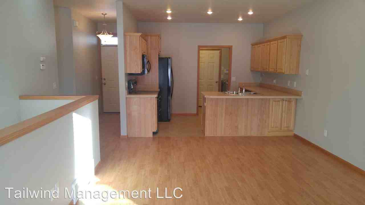 DayStar - Photo 3 of 14