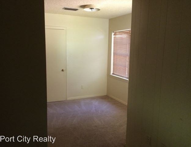 6524 Canal Blvd - Photo 2 of 6