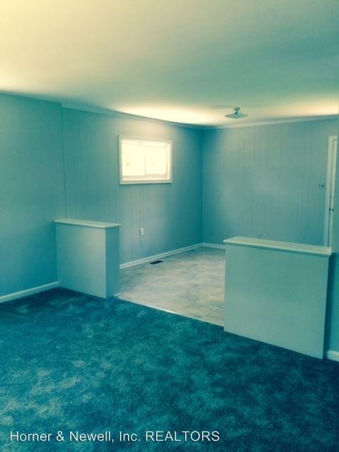 722 Sanborn Dr - Photo 2 of 6