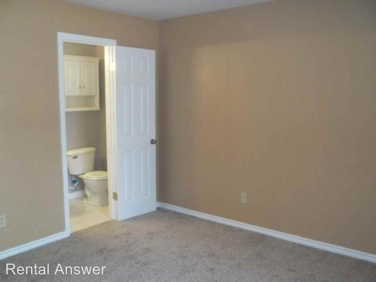 7703 Fondren Rd #B - Photo 3 of 6