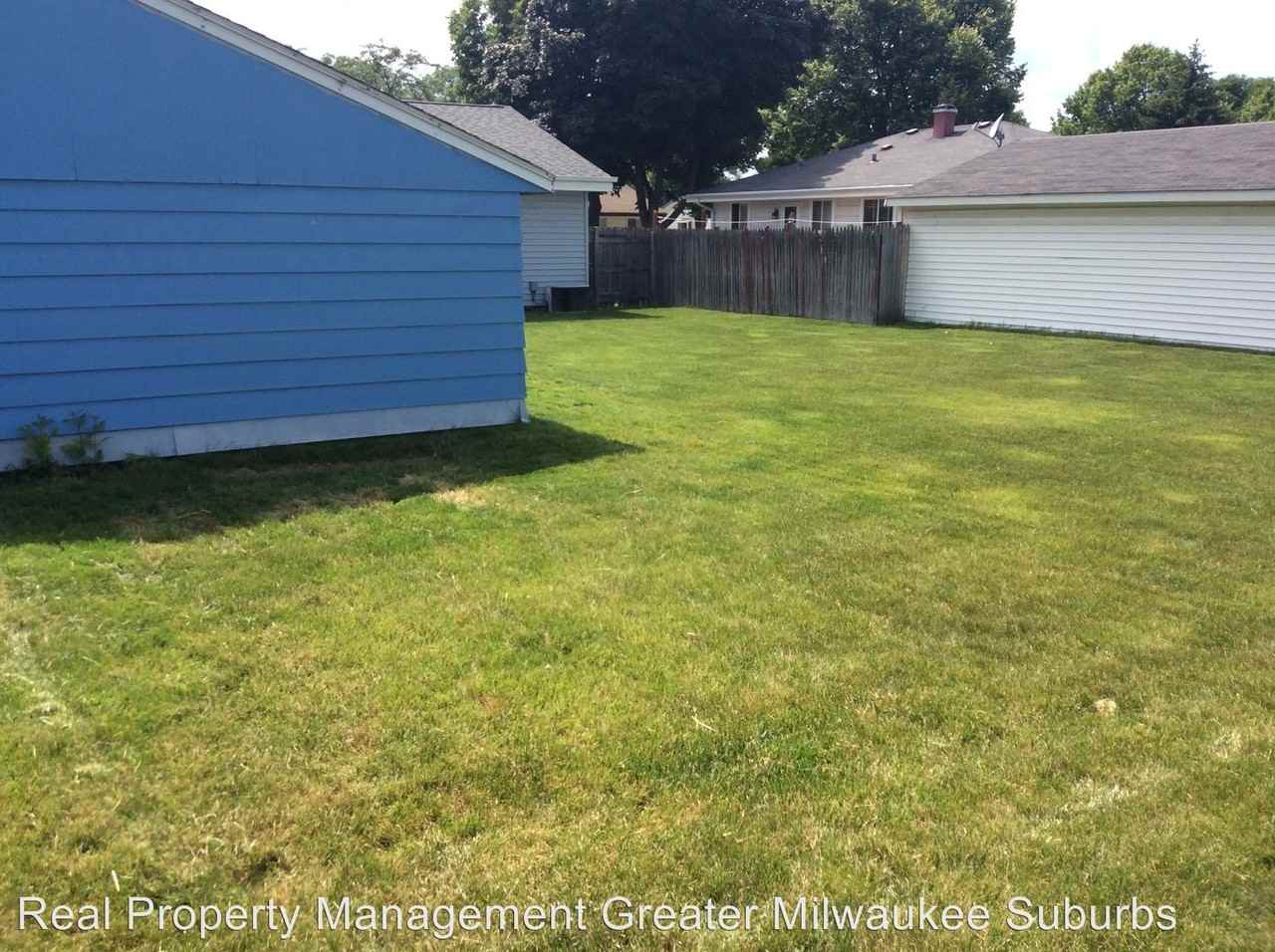 6500 N 66th St - Photo 3 of 3