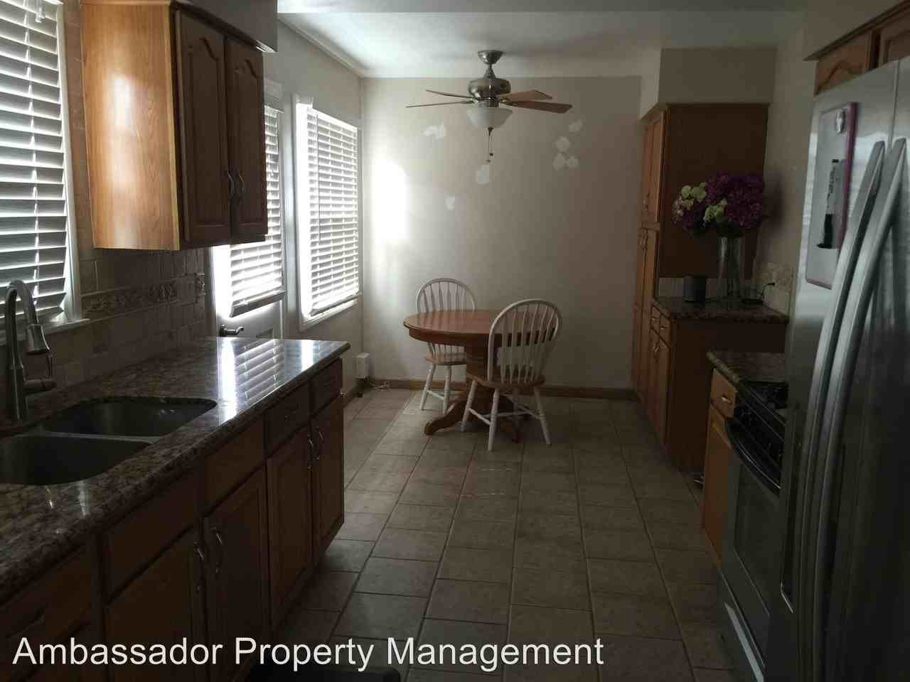 14743 Terryknoll Dr - Photo 2 of 5