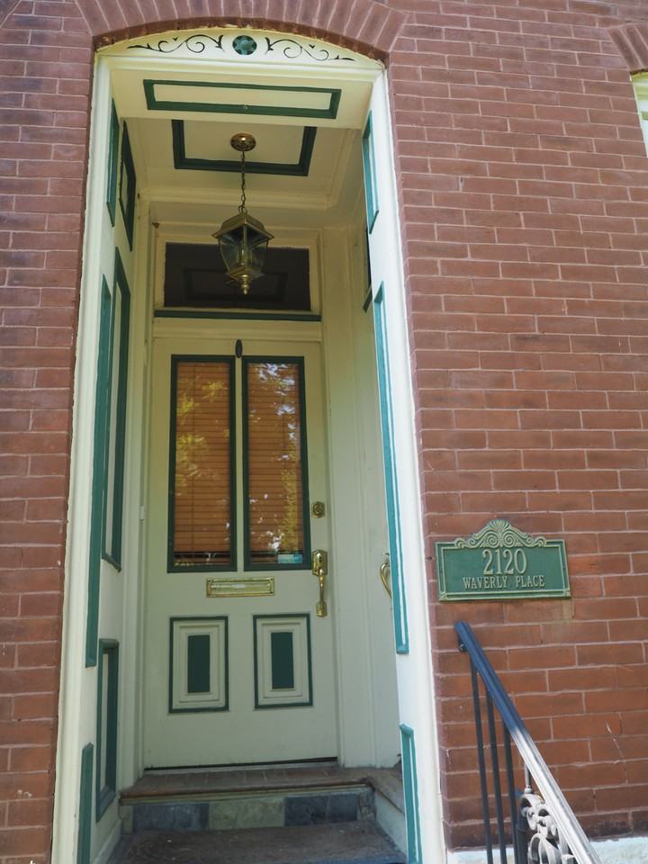 2120 Waverly Pl - Photo 2 of 14
