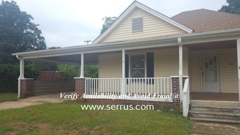 121 Walnut St - Photo 3 of 20