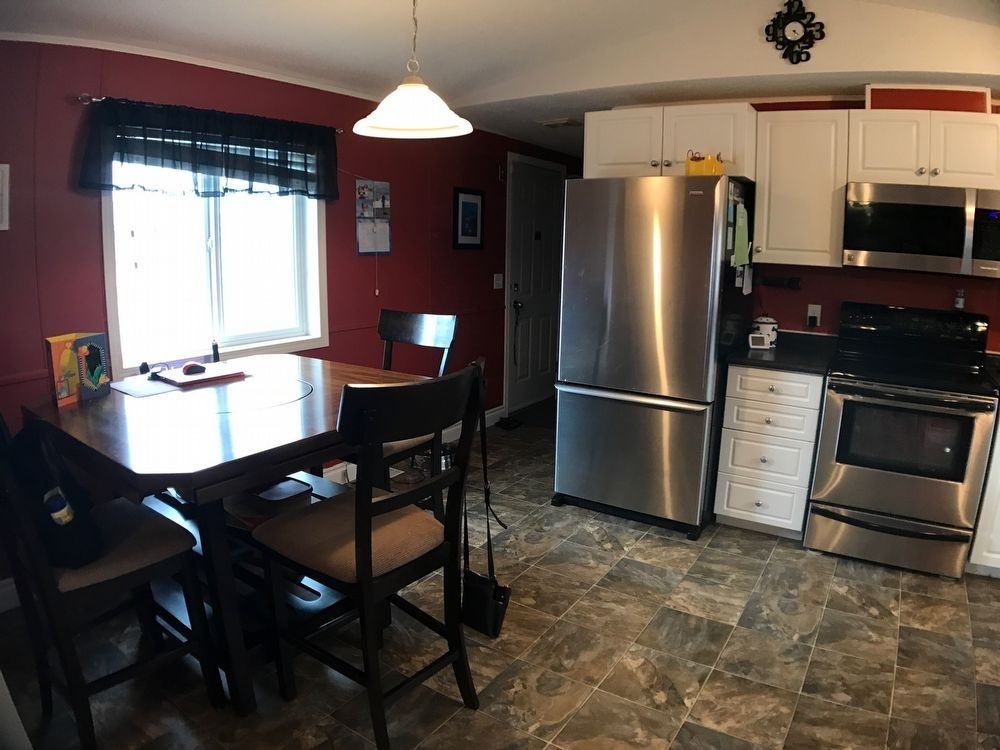 140 Hoehne Street - Photo 2 of 18