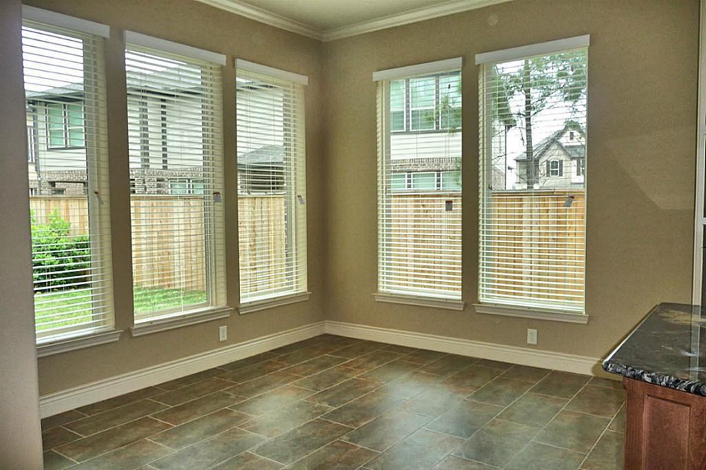 30 Daffodil Meadow Pl - Photo 3 of 17