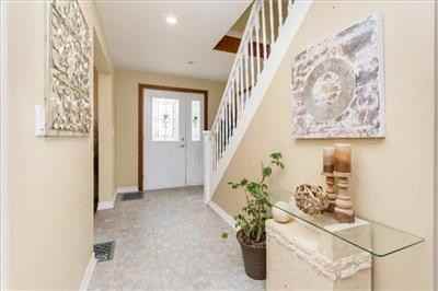 16 Ewing St - Photo 2 of 11