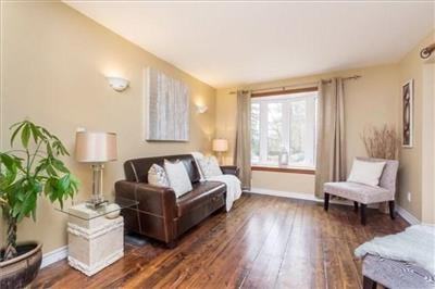 16 Ewing St - Photo 3 of 11