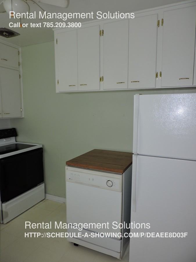 4013 SW Drury Ln - Photo 3 of 9