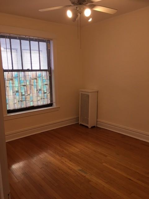 Rosemont - Photo 3 of 9