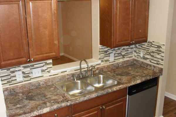 Serene at Northside (fka Knollwood Manor) - Photo 3 of 14