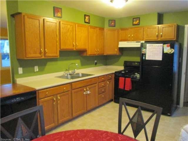 25 Thomas St - Photo 3 of 4