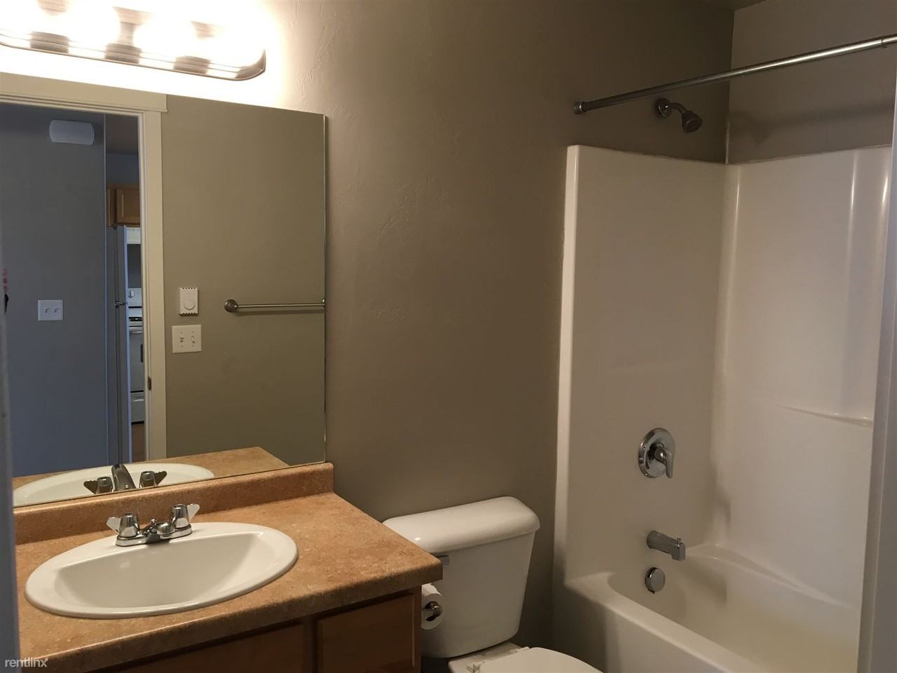 211 Northgate Loop - Photo 2 of 8