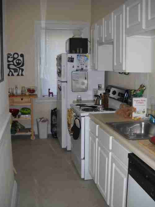 1478 Beacon St - Photo 2 of 3