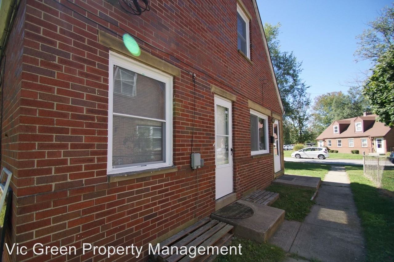 406 Wallace Dr - Photo 3 of 12