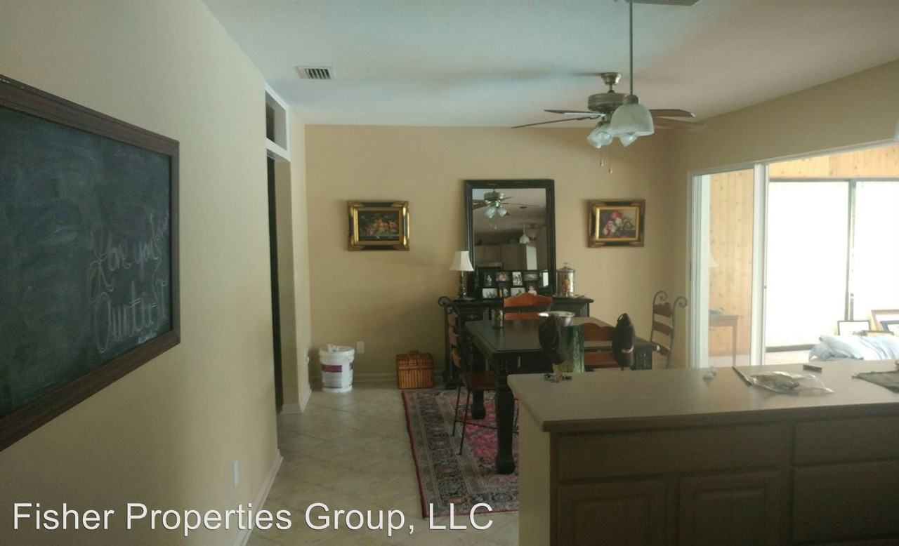 6810 Spencer Cir - Photo 2 of 16