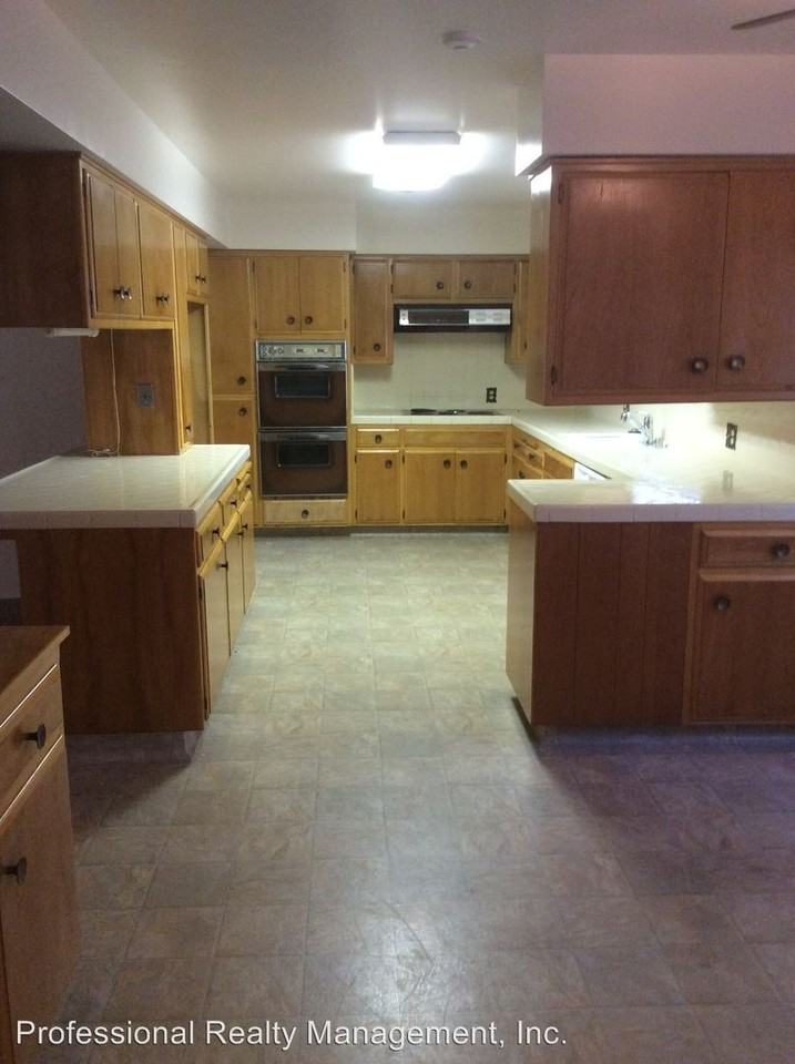 3913 Braeburn Dr - Photo 2 of 8