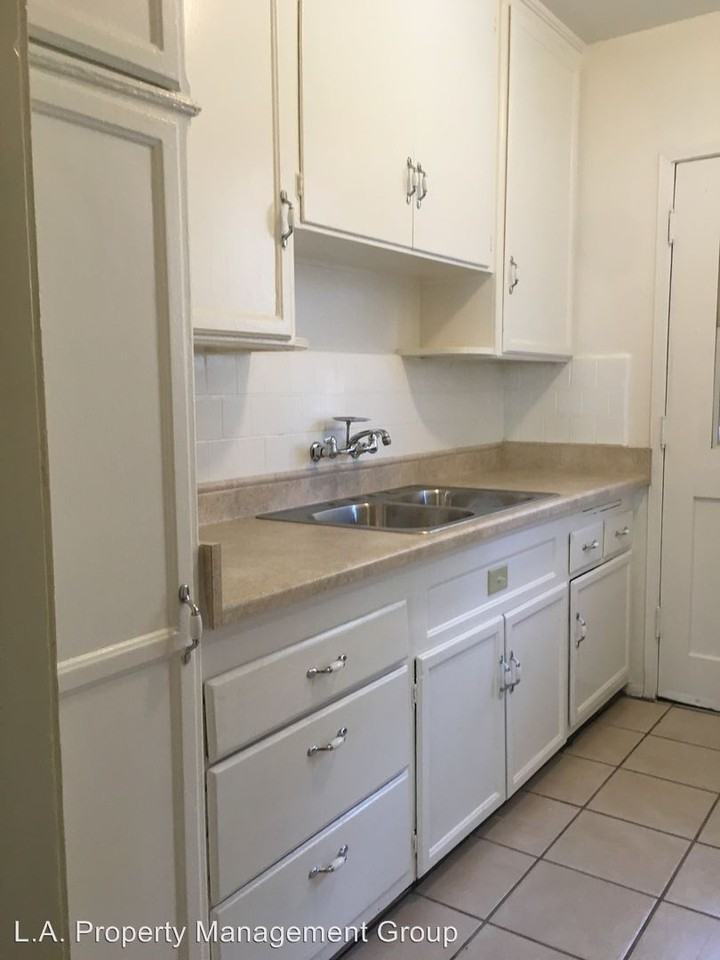 4267 Degnan Blvd. - 4267 - Photo 2 of 17