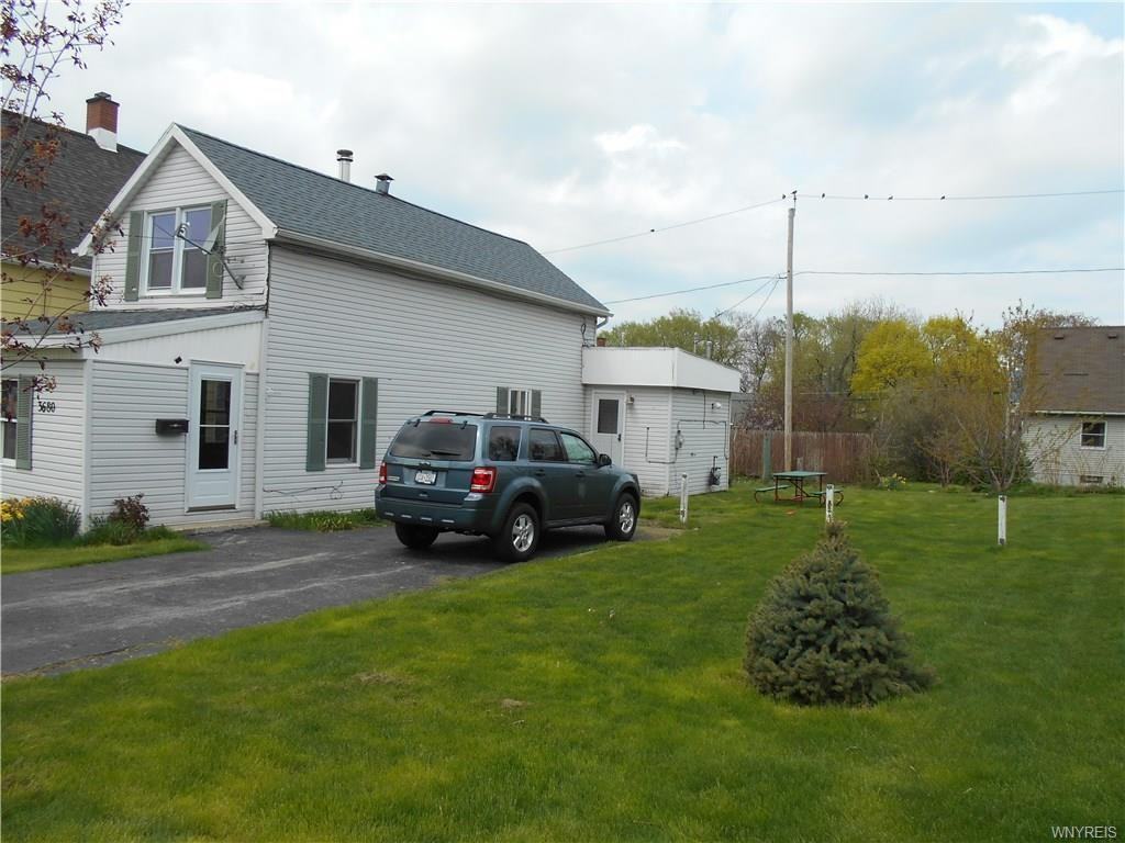 3680 3rd St - Photo 2 of 24