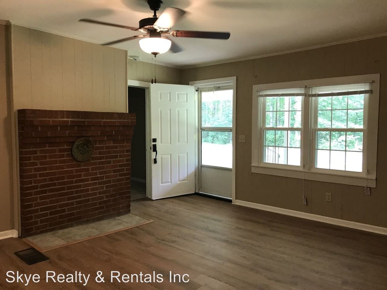 3523 Robeson Rd - Photo 2 of 18